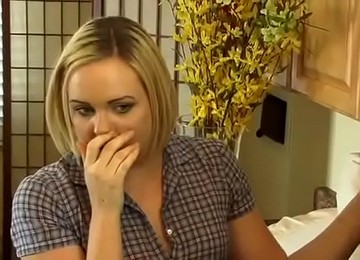 Chubby Blonde Has Sex On Sunday In The Motel