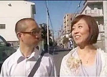 Apan Frustrating Mom Creampie 2