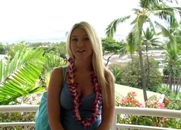 Blonde Solo Model Takes Off Her Thong In Public