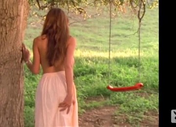 Brown-haired Cutie Deborah Driggs Shows Her Amazing Body