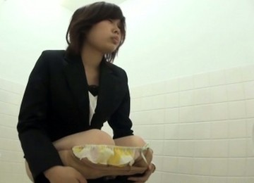 Asian Hos Urinate On Toilet Pee Cam