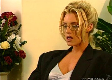 A Sexy Older Woman Seduces A Younger Chick Into Some Lesbian Licking