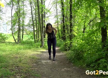 Slim Temptress Nicolette Noir Is An Eye Catching Outdoor Piss Enthusiast