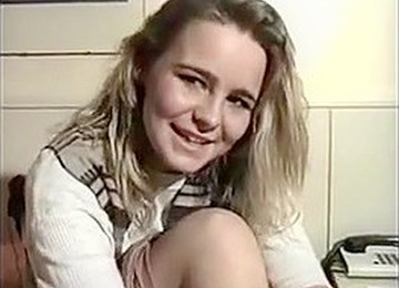 Danish Excuse Me Girls - Gitte