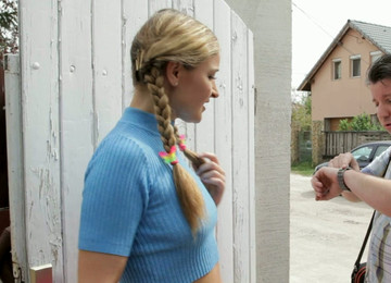 Hot Coed Treats Her Friend With Facesitting And Then They Get Into 69 Position