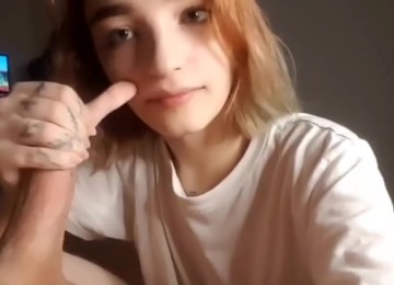 The Guy Asked The Girl A Lot To Give Her A Blowjob And The Girl Finally Agreed