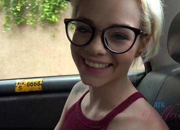 Nice Babe With Playful Feet Gets Filled With Cum Load - ANALDIN