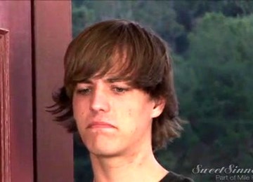 Young Man Fucks Much Older Beautiful Woman For A First Time