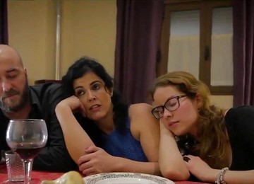 Hot Family Fantasy Porn Clip With Amateur Women