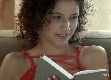 How To Make Love With Curly Darkhaired Babe