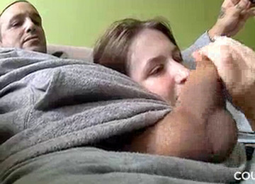 Rucken Abspritzen, Cousin, Cousin Handjob