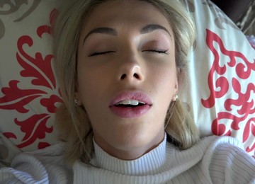POV Pussy Fuck With Blonde Stunner Sky Pierce