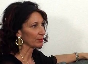 Italian Retro Horny Milf Is Spying Sexy Blonde Dressed In White Stockings