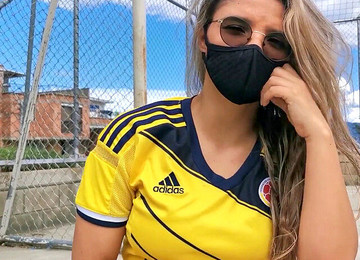 Lush Squirt Public, Brazilian, Public Recent