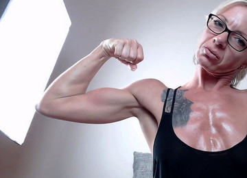 Muskeln, Bicep, Muscle Granny