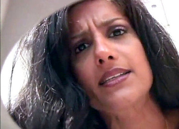 Lesbian Ass Worship, Lesbian Toilet