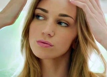 Kendra Sunderland Wants A Threesome