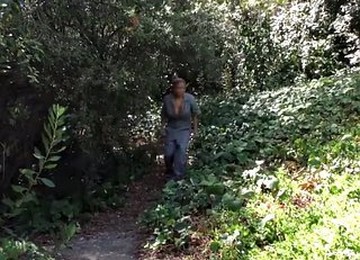 Riley Reid Fucked By Angry Black Girls