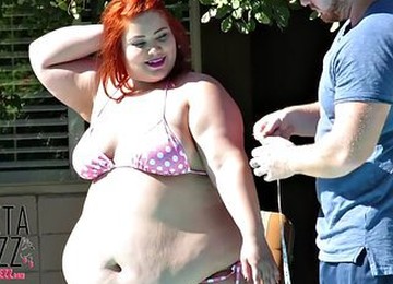 Pool Date With Very Fat Latina Beauty