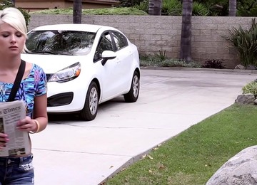 Paper Girl Gets A Tip