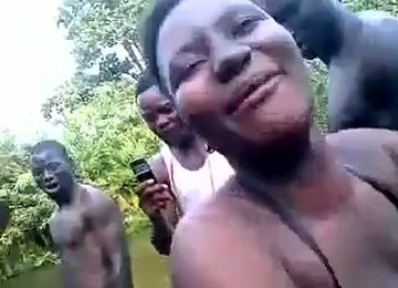 My Orgasm Craving Girlfriend Loves Having Sex In Public