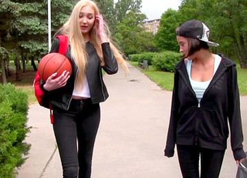 Slim Amateur Girls Are Set To Share Intimate Moments In The Park