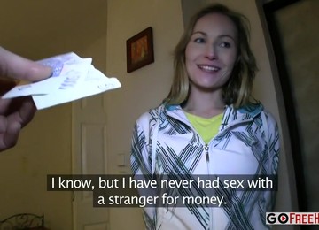 Amateurs Humping Radka - Hard Fuck