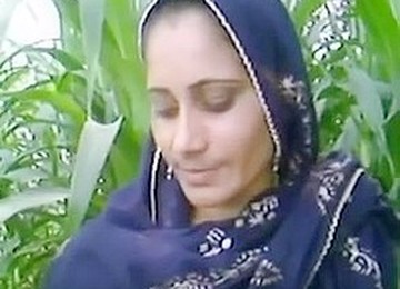 Village Aunty In Fields