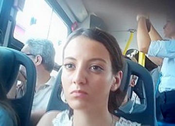 Duas Delicinhas Manjando Minha Rola No Onibus
