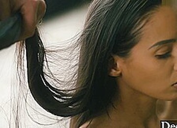 Deeper. Andreina De Luxe Stepping Into The Unknown