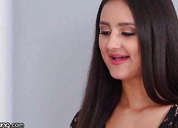 WebYoung 18yo Lesbian Cousins Grind Pussies & Lick Ass