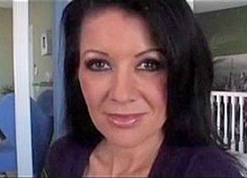 Raquel- Priceless Penis Lady