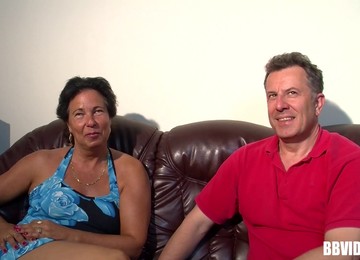 Chubby Granny With A Shaved Pussy Enjoying A Fantastic MMF Threesome