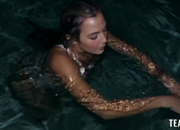 Sexy Girl Blair Williams Gets Fucked Balls Deep By The Pool