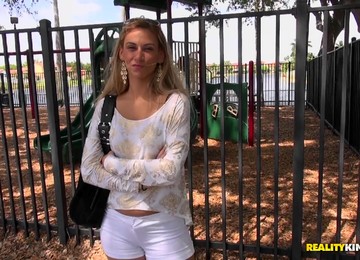 Outdoors Sex With The Beautiful Blue Eyes Blonde Coco Blue