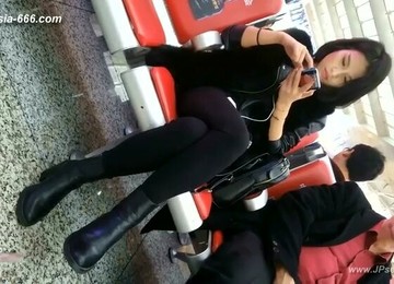 Chinese Girls Go To Toilet.145