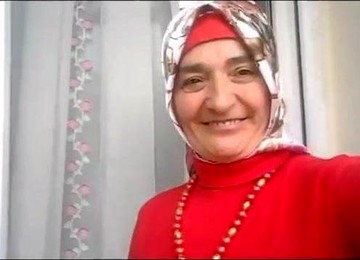 Turkish Granny In Hijab