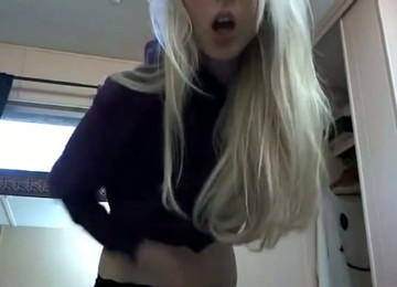 This Hot Teen With A Nice Ass Is So Nasty That I Would Fuck Her Anytime