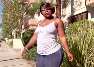 Chubby Ebony Amateur Taped When Trying The Dick A Little