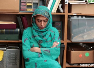 Audrey Royal Gets Naked For A Nasty Lover's Erected Dick