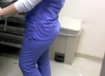 I Work Around To Much Ass Not To Flim