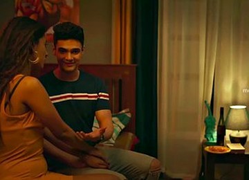 X.x.x. Uncensored S02e03