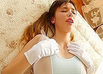 Nice Cute Slim Sweet Teen Girl Mila For You - Mila Azul