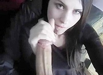 Great Goth Blowjob And Facial