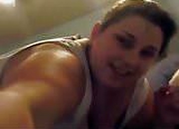 Amateur Sexy BBW Farting