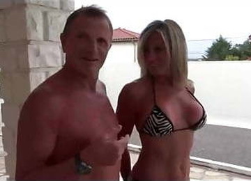 French Swinger Sabrina Fuck In The Pool ! 2019