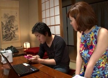 She Interrupts Her Husband With A Blowjob