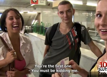 Amoral Swingers Seach For Coupl