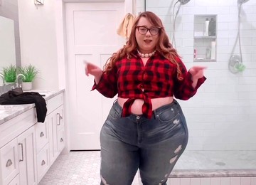 Fat Queen Tries On Clothes For A Date - Bbwudderlyadorable