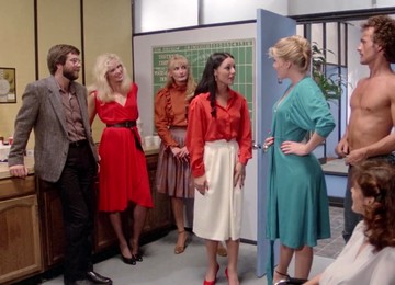 The Teen Like It Hot Babe - 1983 (Blu Ray)